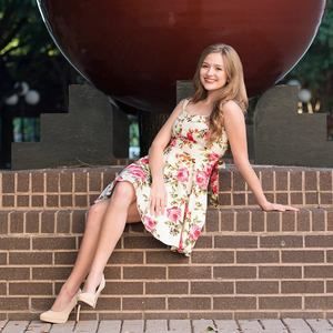 Meet your Posher, Alex